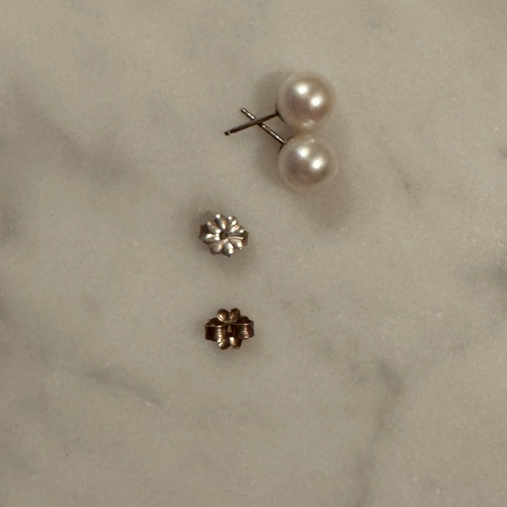 Tiffany & Co. Pearl Earrings - Picture 12 of 13
